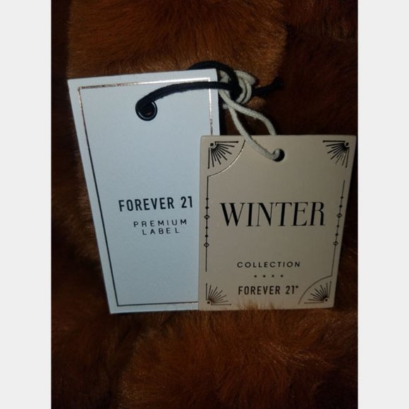 * Host Pick * NWT Forever 21 Camel Faux Fur Coat M - Picture 11 of 11